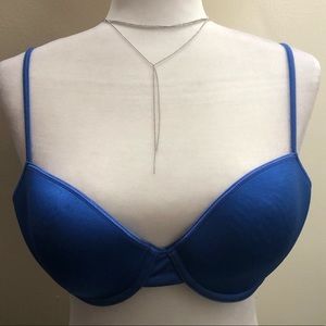 Victoria’s Secret - Blue Bra (mannequin not the right size for pics🙁)